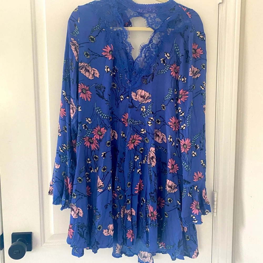Lulus Dress - Picture 1 of 1